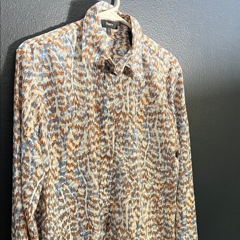 Theory classic Menswear shirt in desert dress shirt size small
